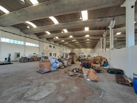 Armazém Industrial Vila Nova de Gaia