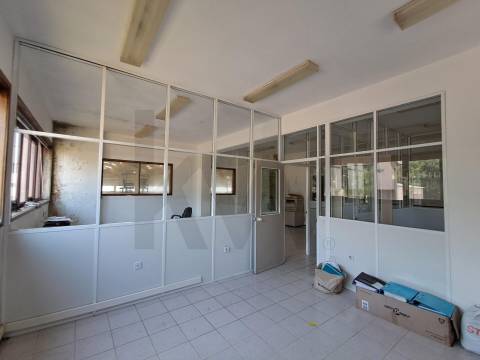 Armazém Industrial Vila Nova de Gaia