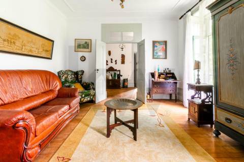 Quinta com História em Barcelinhos – Moradia T3 e Terreno