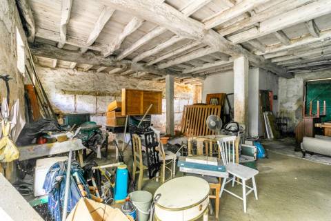 Quinta com História em Barcelinhos – Moradia T3 e Terreno