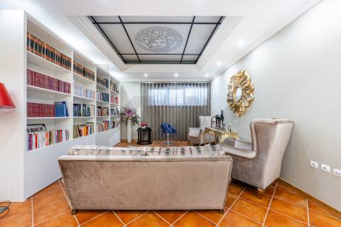 Glamorosa Moradia T4+1 com piscina – Vista Rio Douro