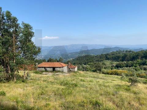 Moradia com Terreno para turismo Rural