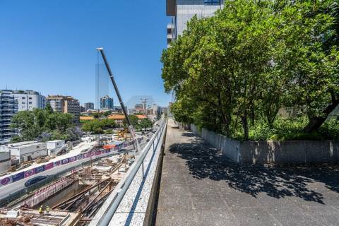 Apartamento T1 com lugar de garagem no exclusivo condomínio Les Palaces, Porto