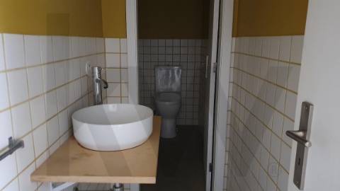 Loja com Garagem Privativa na Av. Serpa Pinto - Matosinhos