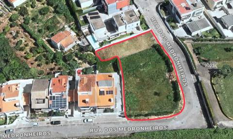 Terreno Urbano para Construção 540 m2 em V.N.Gaia