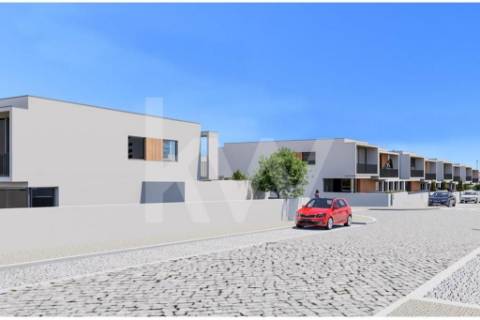 Moradia T3  Nova em Condomínio com Piscina e Vista Mar em Vila Chá, Vila do Conde, Porto