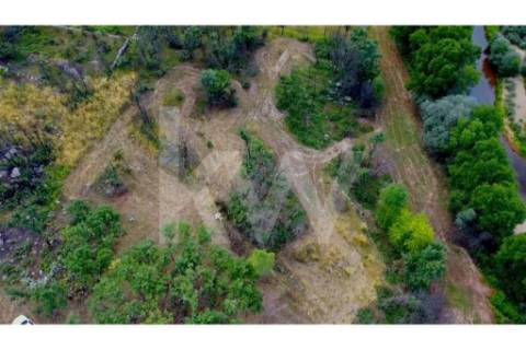 Terreno Rústico com palheiro -  Fatela | a 10 minutos do Fundão