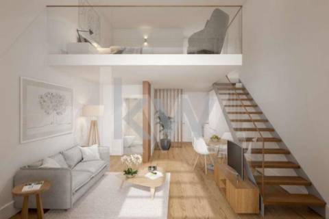 TownHouse T2 com varanda e jardim em Vila Nova de Gaia próximo à Ponte D. Luís e Jardim do Morro