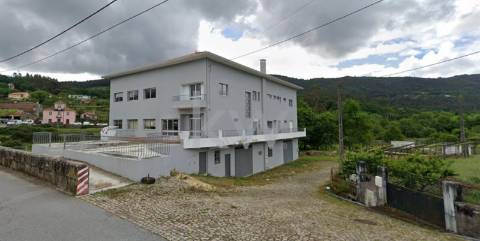 Prédio para arrendamento - Covas - Vila Nova de Cerveira 