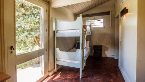 Moradia V3 térrea em primeira linha de mar - Moledo