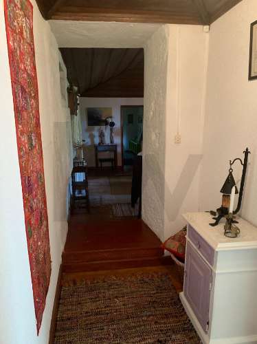 Quintinha com Duas Casas Centenárias em Pedra 