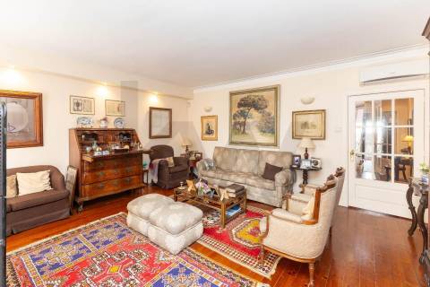 Oportunidade na Foz Velha - Moradia T3 + 1 