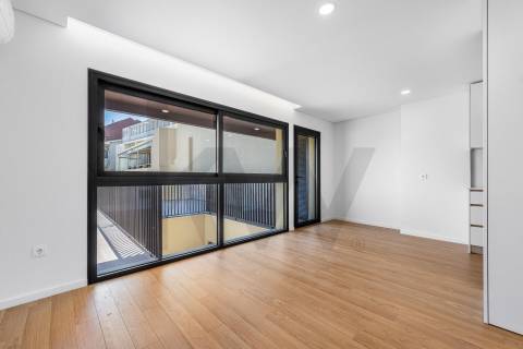 T1 novo com terraço ao "Mercado do Bolhão" na baixa do Porto