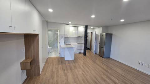 👉T1 novo ao "Mercado do Bolhão" na baixa do Porto🏡