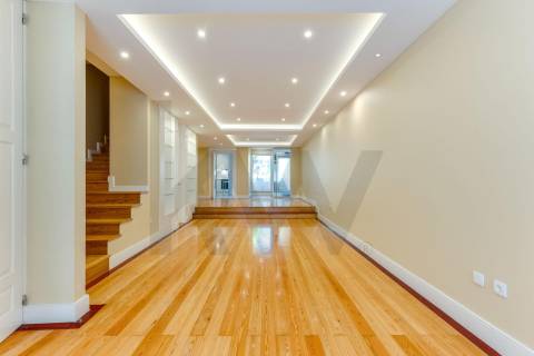 Moradia T3 – Jardim de Arca D’ Água - Porto 