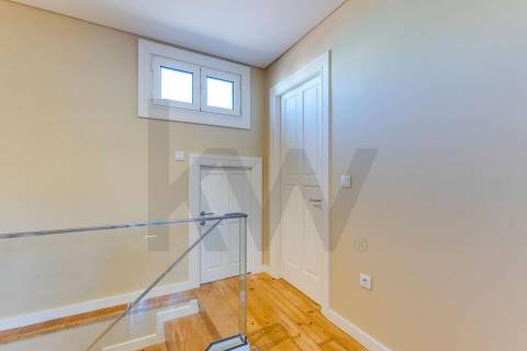 Moradia T3 – Jardim de Arca D’ Água - Porto 