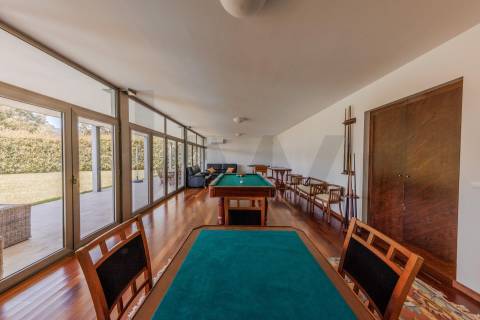 Sofisticada Moradia T5 c/ piscina junto ao rio Tâmega