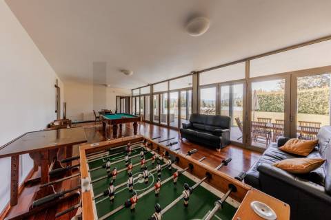 Sofisticada Moradia T5 c/ piscina junto ao rio Tâmega