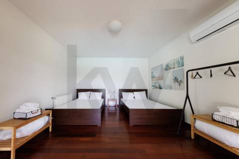 Sofisticada Moradia T5 c/ piscina junto ao rio Tâmega