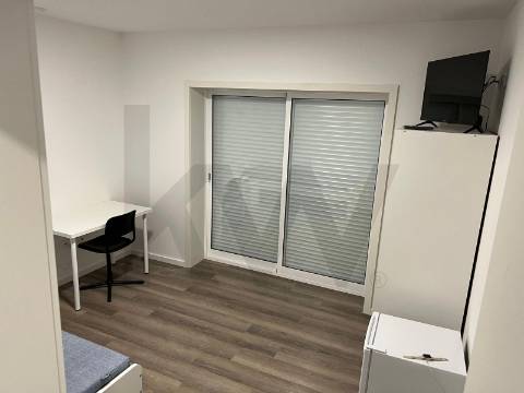 Imóvel para Investimento – Alto Potencial de Rentabilidade em Campanhã