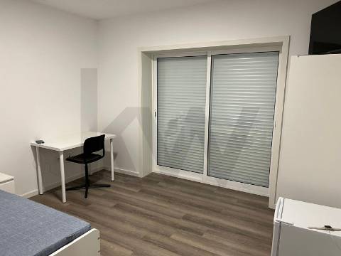 Imóvel para Investimento – Alto Potencial de Rentabilidade em Campanhã