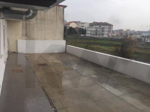 Imóvel para Investimento – Alto Potencial de Rentabilidade em Campanhã