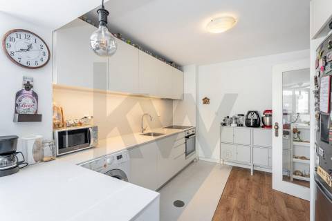 T3 com varandas e marquise em Leça da Palmeira