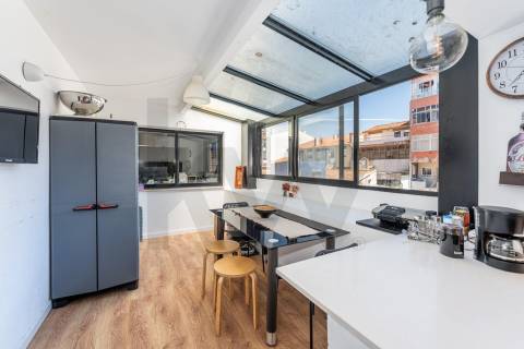 T3 com varandas e marquise em Leça da Palmeira