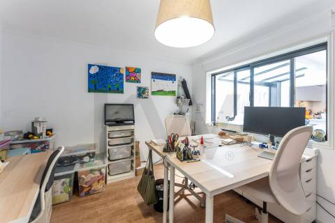 T3 com varandas e marquise em Leça da Palmeira