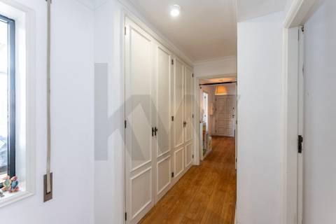 T3 com varandas e marquise em Leça da Palmeira