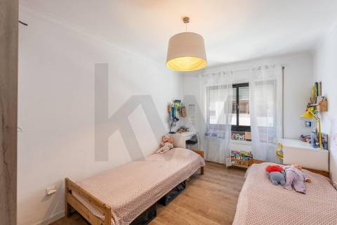 T3 com varandas e marquise em Leça da Palmeira