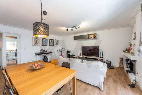 T3 com varandas e marquise em Leça da Palmeira