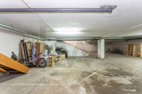 T3 com varandas e marquise em Leça da Palmeira