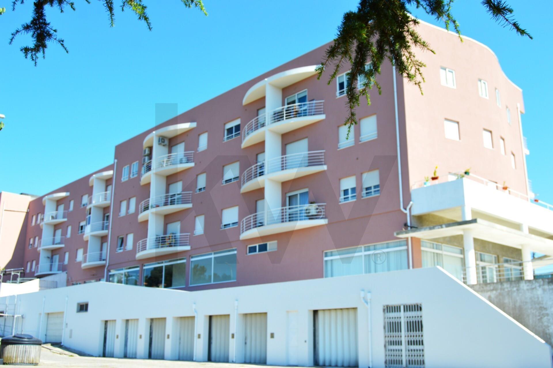 Moderno Apartamento T2 em Paço de Sousa, Penafiel