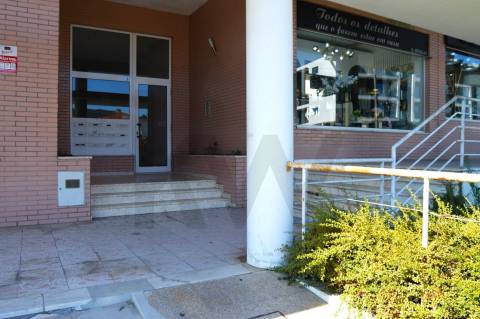 Moderno Apartamento T2 em Paço de Sousa, Penafiel