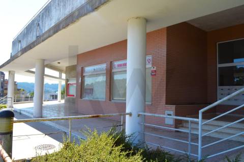 Moderno Apartamento T2 em Paço de Sousa, Penafiel