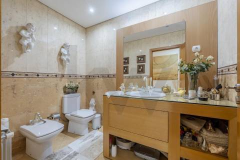 MORADIA T 5 AMOROSA VISTAS MAR