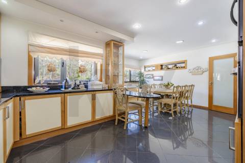 MORADIA T 5 AMOROSA VISTAS MAR