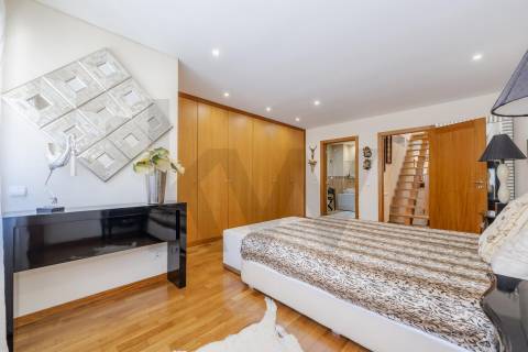 MORADIA T 5 AMOROSA VISTAS MAR