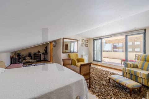 MORADIA T 5 AMOROSA VISTAS MAR