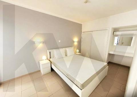 Apartamento T1 Mobilado e Equipado no Clube Praia da Rocha, a 300m do Mar!