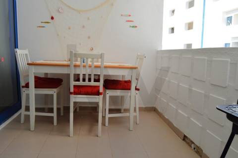 Apartamento T1 Mobilado e Equipado no Clube Praia da Rocha, a 300m do Mar!