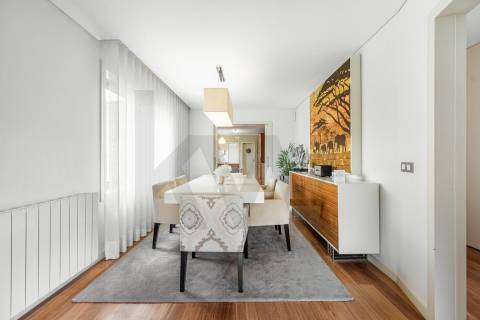 Moradia T3 independente - O Lar Perfeito para a Sua Família em Guifões, Matosinhos