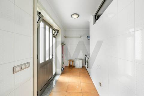 Moradia T3 independente - O Lar Perfeito para a Sua Família em Guifões, Matosinhos