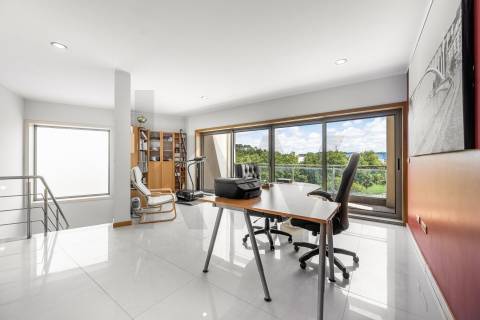 Moradia T3 independente - O Lar Perfeito para a Sua Família em Guifões, Matosinhos