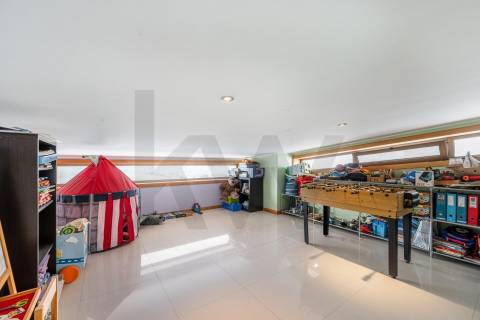 Moradia T3 independente - O Lar Perfeito para a Sua Família em Guifões, Matosinhos