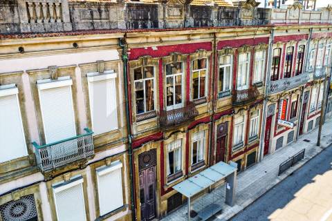 Prédio Residencial - Paranhos 