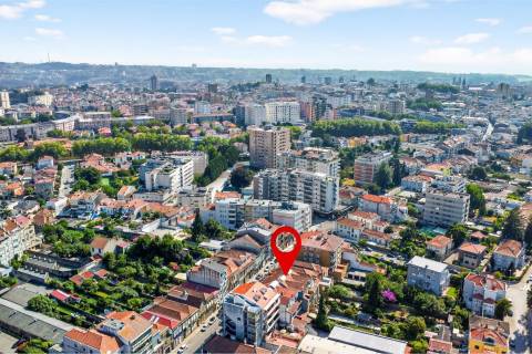 Prédio Residencial - Paranhos 