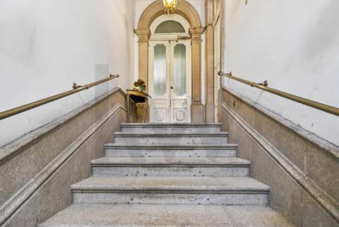 Prédio Residencial - Paranhos 