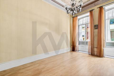 Prédio Residencial - Paranhos 